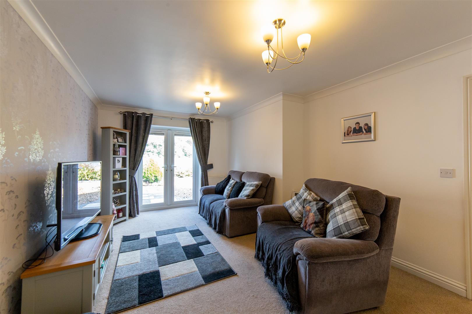 Llwyd Court, Pontnewynydd, Pontypool One2One Estate Agents